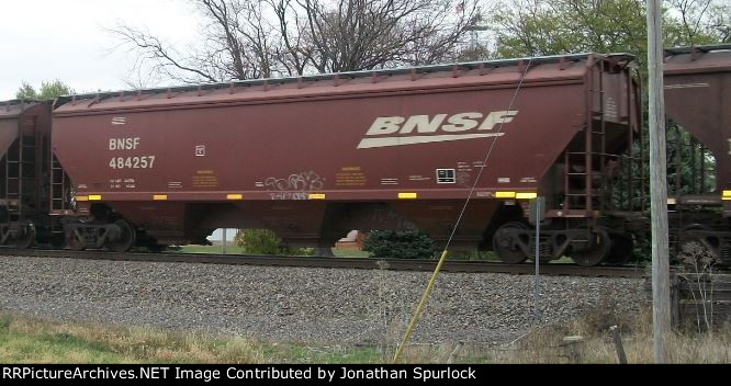 BNSF 484257